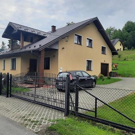 Noclegi KOZINIEC Bobrka Esterno foto