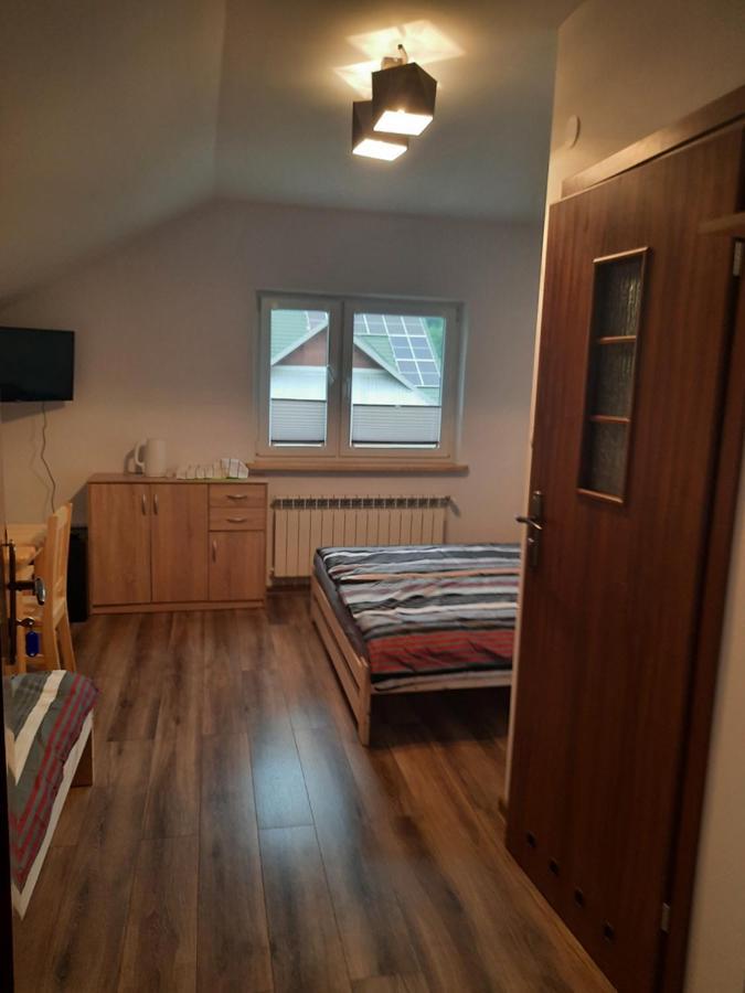 Noclegi KOZINIEC Bobrka Esterno foto